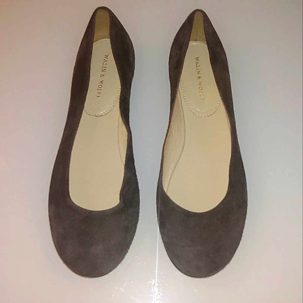 Walin & Wolff Brown Suede Ballet Flats. NWOT.
